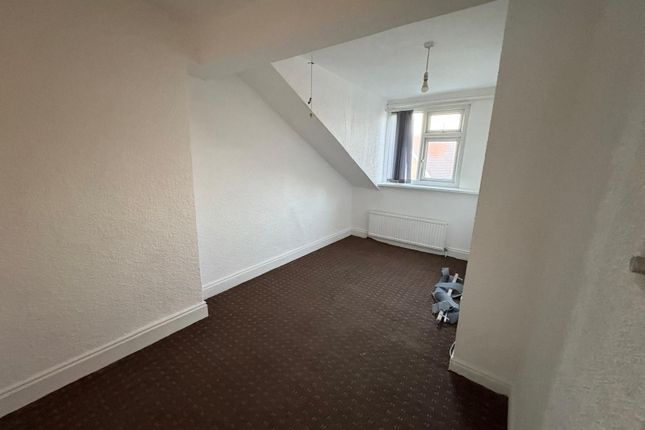 35a, Lilycroft Road, BRADFORD photo 4