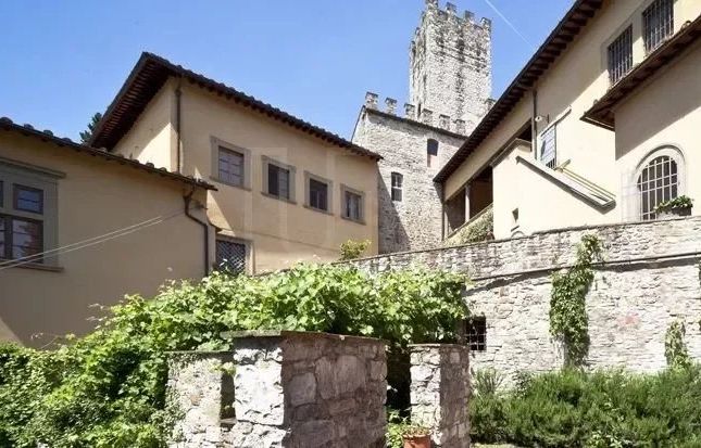 Villa for sale in Florence, 50100, Italy