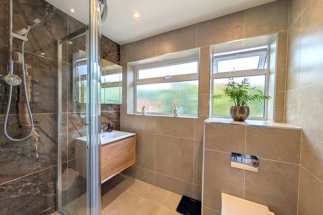 3, De Ligne Drive, Grantham photo 3