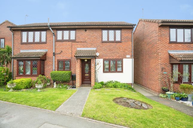 2-bed flat on 5, Sheepy Road, Atherstone, £127,000