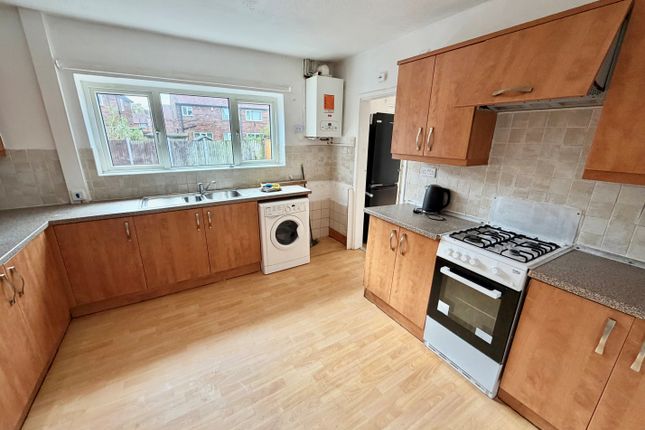 12, Caterham Close, NOTTINGHAM photo 5