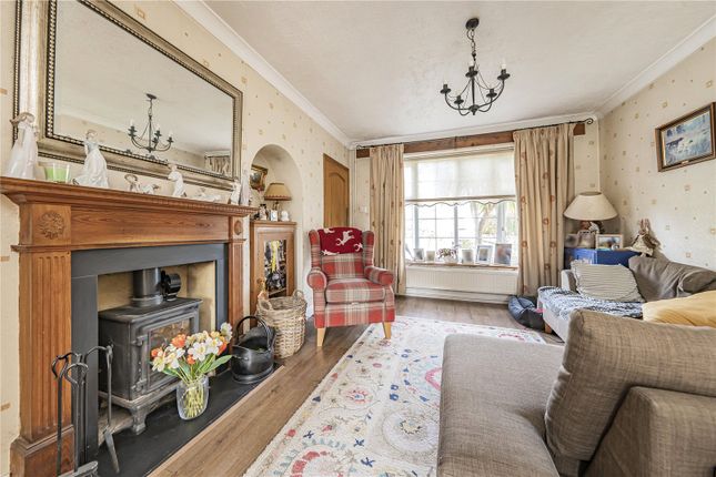 9, Bazalgette Gardens, New Malden photo 3