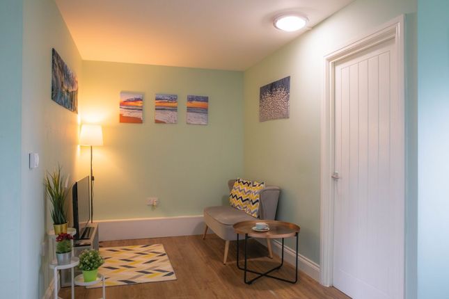 Thumbnail Flat to rent in Beaconsfield Road, London