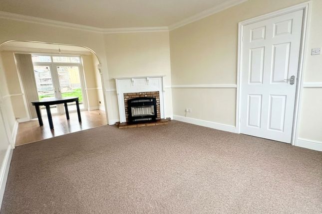 50 Westover Road, Leicester photo 3