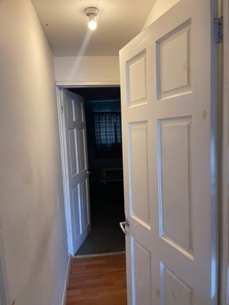 Flat 253, Bristol photo 5