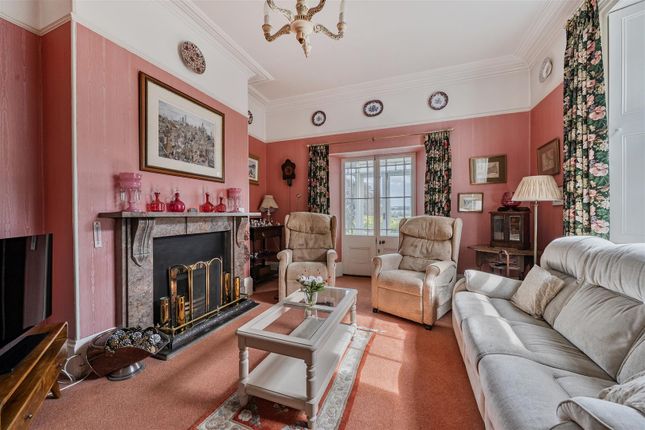 Hillside, Courtenay Road, Newton Abbot photo 3