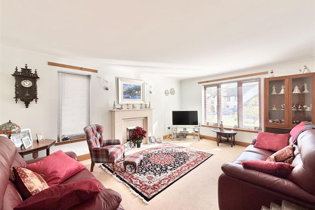6, Bruce Gardens, Lanark photo 2