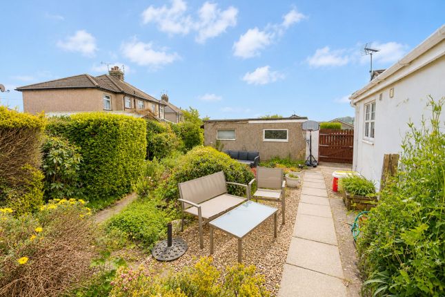 51, Thorpe Road, Bradford photo 2