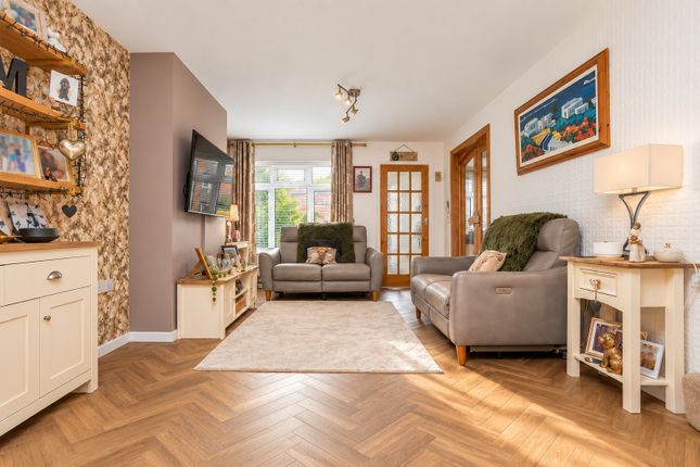 Laleham Road, Kent photo 3
