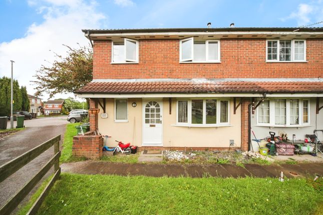 Thumbnail Property for sale in Rochford Drive, Luton