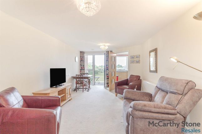43 Glenhills Court, Little Glen Road, Leicester photo 2