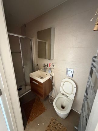High Street, Southall photo 5