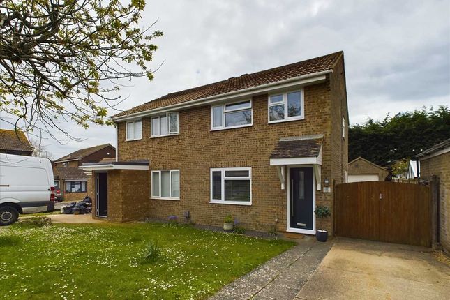 Property for sale in Hairpin Croft, Peacehaven