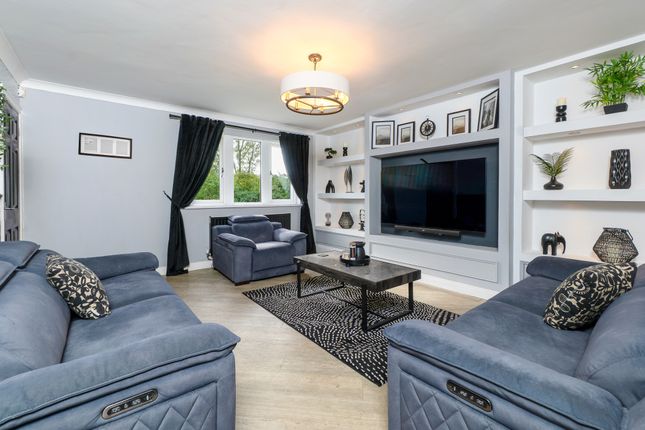 34, Ball Grove Drive, Lancashire photo 4