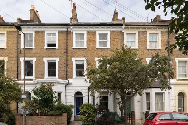 Thumbnail Terraced house for sale in Maude Road, Camberwell