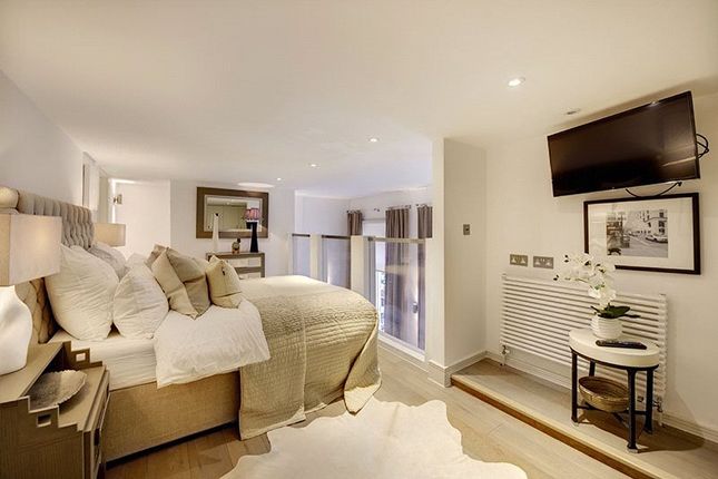 Flat for sale in Ennismore Gardens, Knightsbridge, London