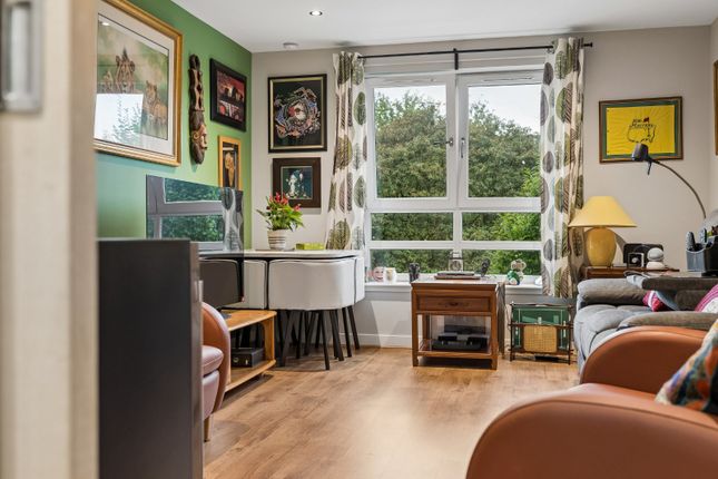 5, Strathcona Drive, Flat 2/2, Anniesland photo 3