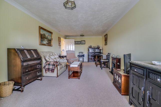Flat 39, Victoria Court,, Railway Street, Essex photo 3