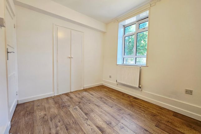 8 Dent House, London photo 4