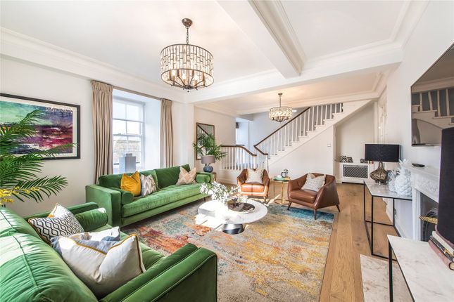 Thumbnail Flat to rent in Grosvenor Square, Mayfair