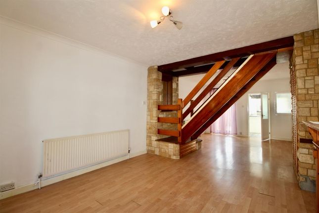 93 Belsize Avenue, Peterborough photo 3