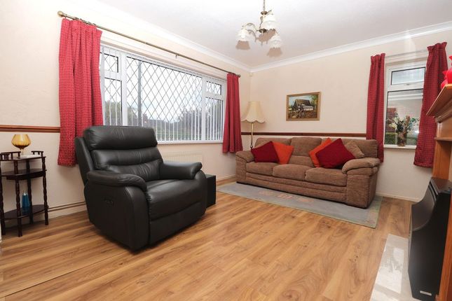 158, Park Lane, Biddulph photo 3