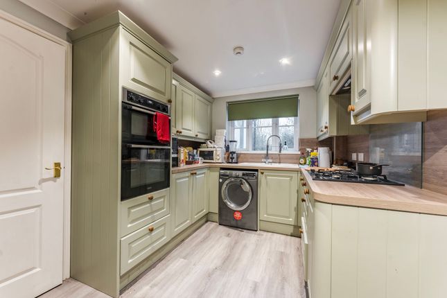 7 Blackthorn Close, Diss photo 4