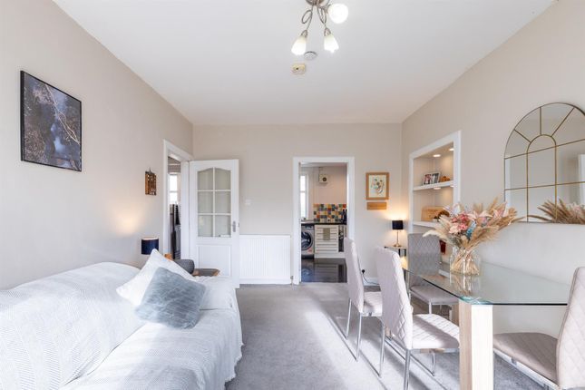 7, Sydney Crescent, Auchterarder photo 4