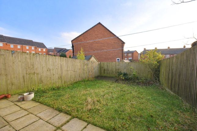 21, Andrews Walk, Blackburn photo 4