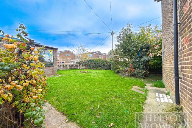 39, Windmill Avenue, Northampton photo 2