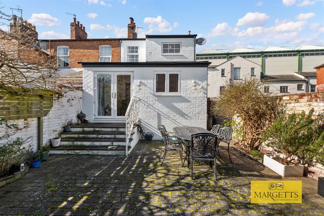 20, Hampton Street, Warwick photo 4