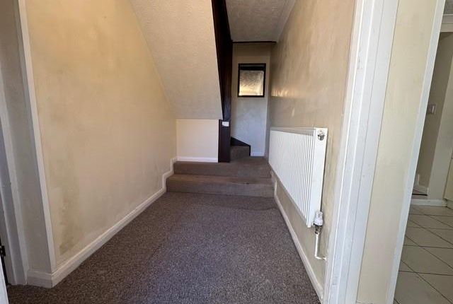 24, Woodland Road, Newport photo 2