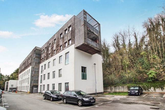 Flat for sale in Godstone Road, Whyteleafe