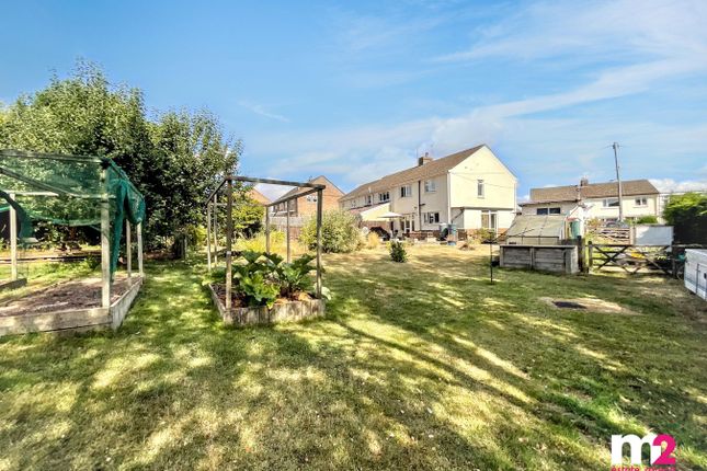 4, Caestory Avenue, Usk photo 2