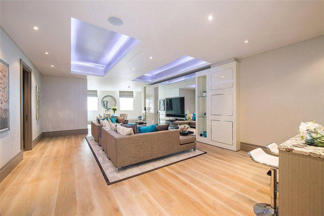2-bed flat on Verge Apartments, London, £7,302/mo