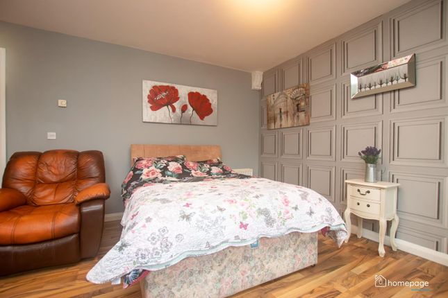 Flat for sale in First Floor Apartment, 5 - 7 Linenhall Street, Limavady