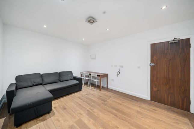 1a Vantage House, Vantage House, SW19 8UX, Wimbeldon photo 2