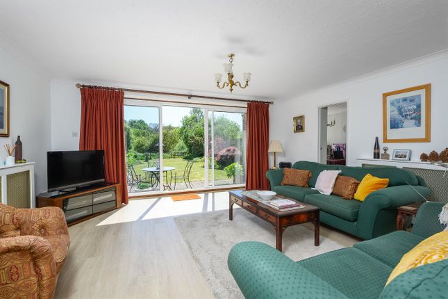 49, Conyers Close, Hersham Village photo 4