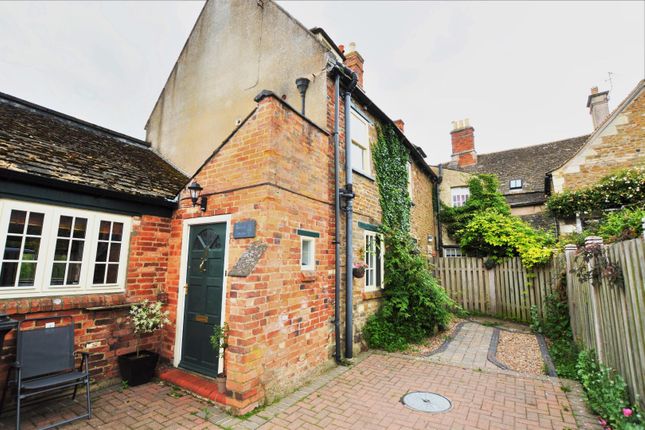 Thumbnail Cottage to rent in Alwyne Close, Oakham