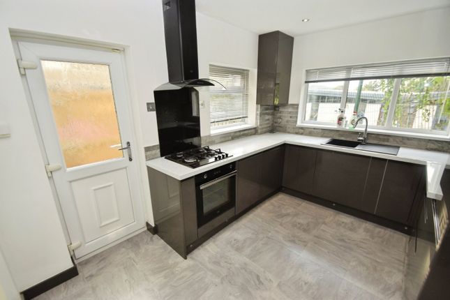 23, Brunswick Street, Bradford photo 4