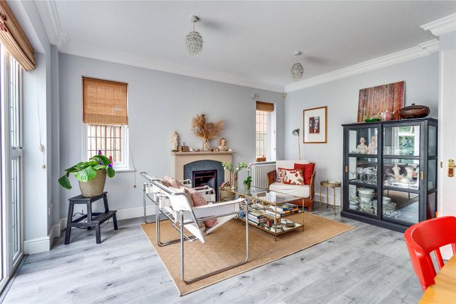 11, Weavers Way, Berkshire photo 4