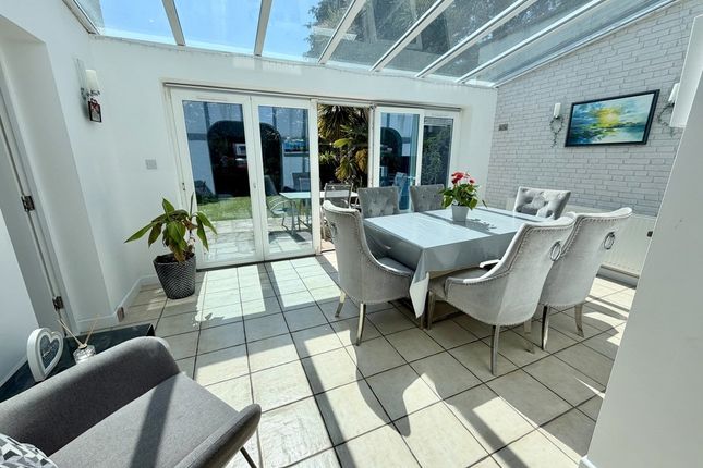 31, Gladstone Road, Poole photo 2