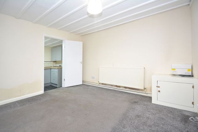 2, Victoria Street, Sheerness photo 3