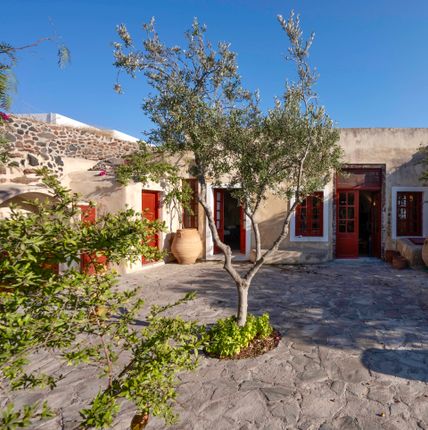 Villa for sale in Florentina, Santorini, Cyclade Islands, South Aegean, Greece
