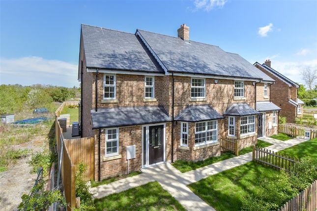 4-bed house on Claygate, Marden, £675,000