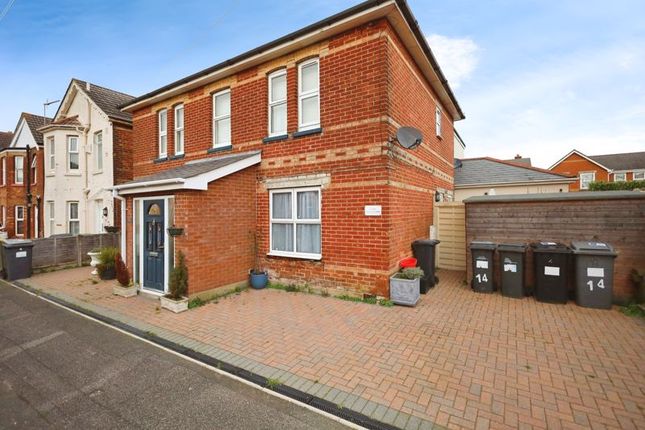 Thumbnail Flat for sale in Parker Road, Winton, Bournemouth