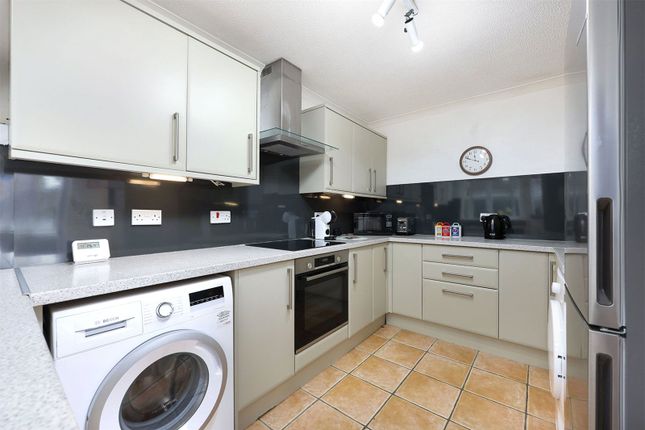 11, Pendennis Close, Cornwall photo 4