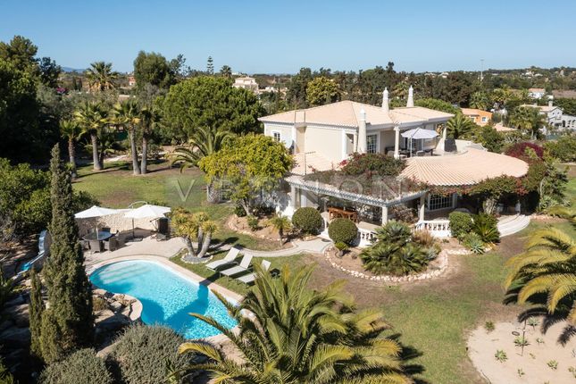 Thumbnail Villa for sale in Caramujeira, Lagoa E Carvoeiro, Lagoa Algarve