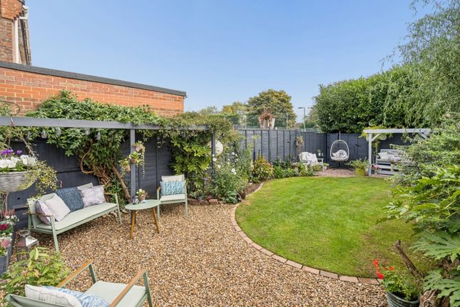 18, Pavilion Way, Amersham photo 2