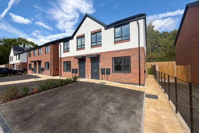 3-bed house on 12, Ripley, £840/mo